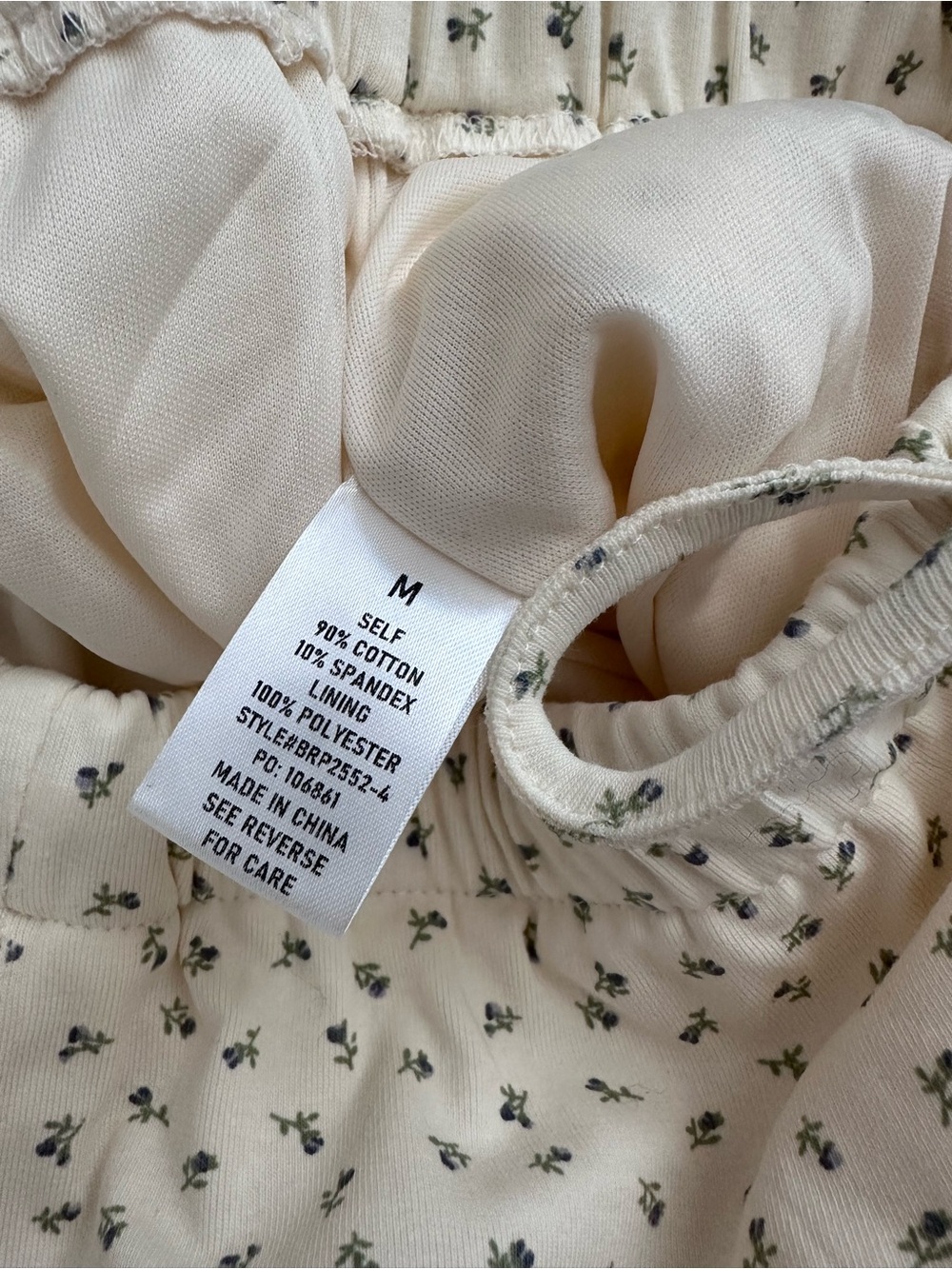 Bailey Rose Wide-Leg Cream Floral Printed Pants. - Picture 7 of 8